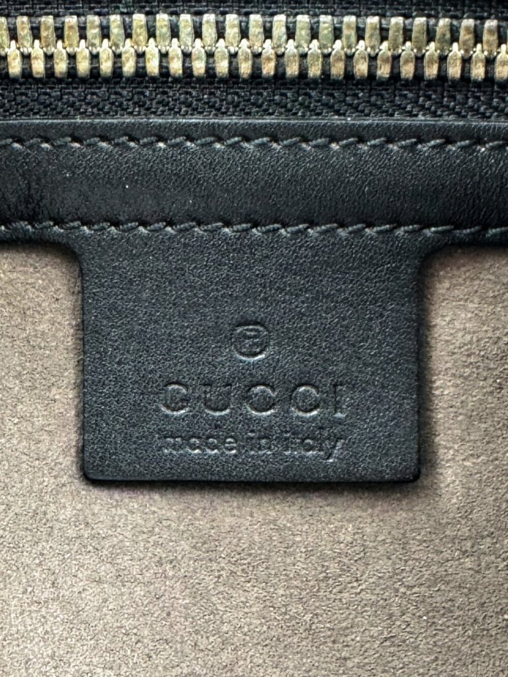 Gucci Micro Guccissima Black Leather Wristlet Clutch Pouch - Picture 12 of 14